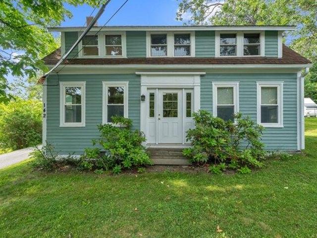 House for sale in Bowdoinham, Maine