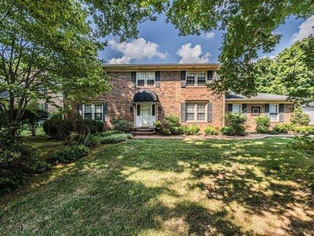 House for sale in Bowling Green, Kentucky