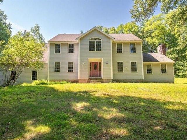 House for sale in Boxford, Massachusetts