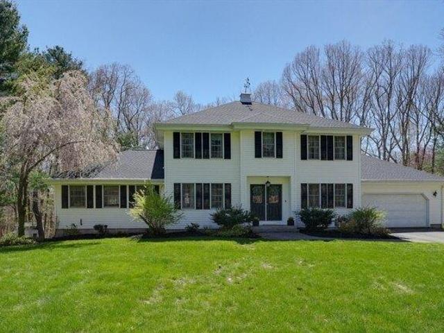 House for sale in Boylston, Massachusetts
