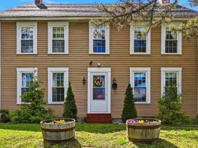 House for sale in New Hampshire