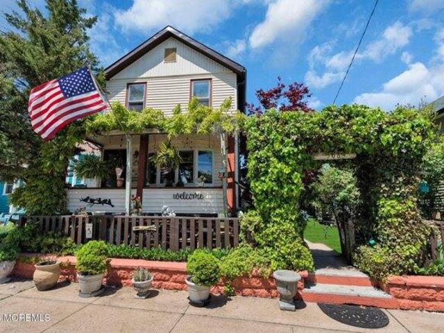 House for sale in Monmouth, New Jersey