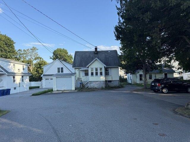House for sale in Braintree, Massachusetts