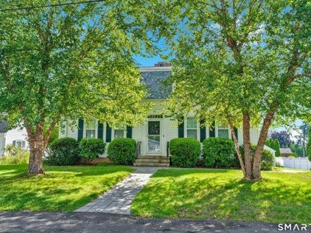 House for sale in Branford, Connecticut