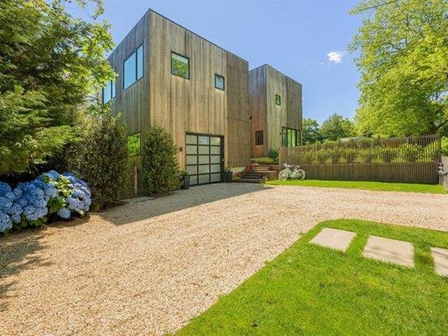 House for sale in Sagaponack, New York