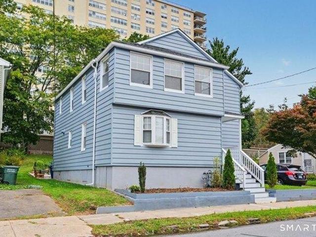 House for sale in Bridgeport, Greater Bridgeport Planning Region
