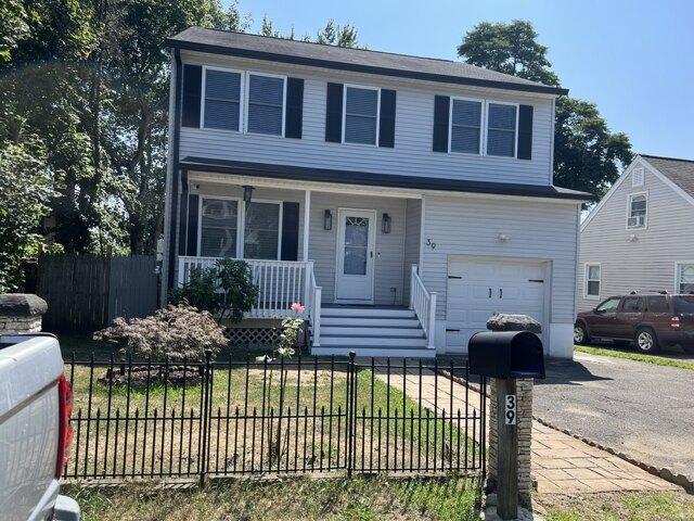 House for sale in Bridgeport, Connecticut