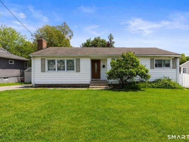 House for sale in Bridgeport, Connecticut