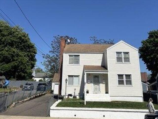 House for sale in Bridgeport, Greater Bridgeport Planning Region