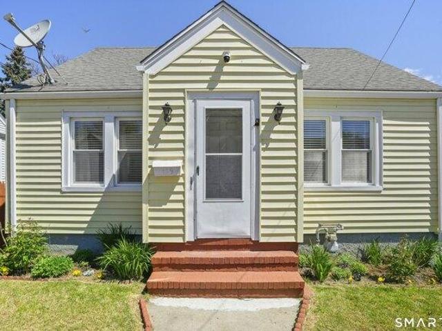 House for sale in Bridgeport, Connecticut