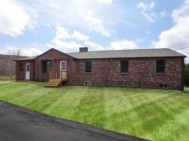 House for sale in Hampden, Massachusetts