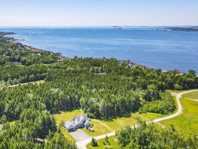 House for sale in Bristol, Lincoln County