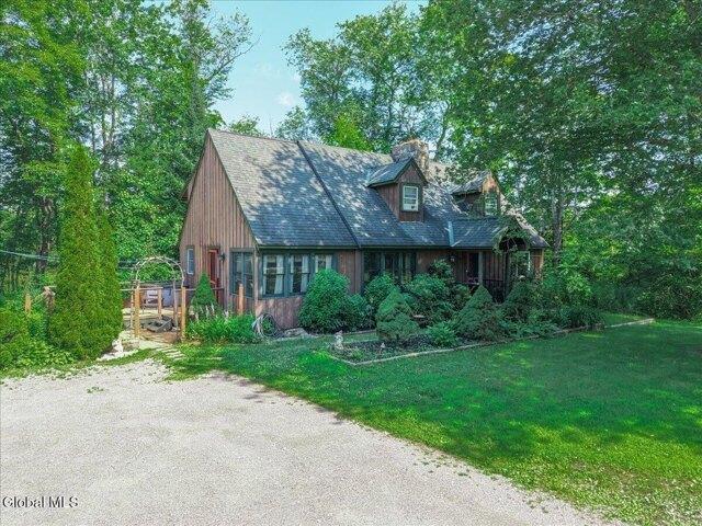 House for sale in Saratoga, New York