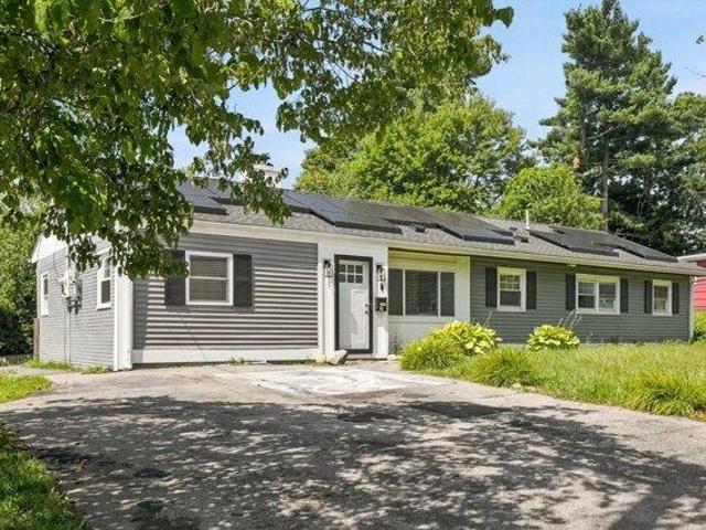 House for sale in Winters Corner, Brockton