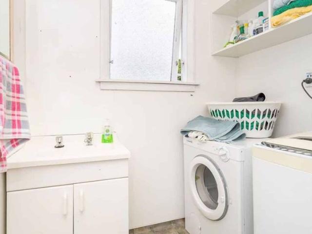 House for rent in Otakou