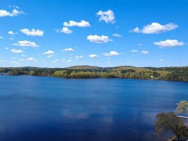 House for sale in Brookfield, Massachusetts