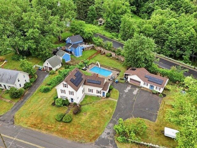 House for sale in Brookfield, Massachusetts