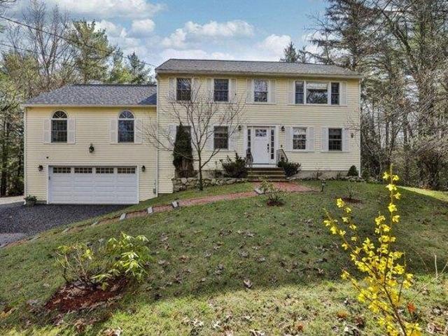 House for sale in New Hampshire