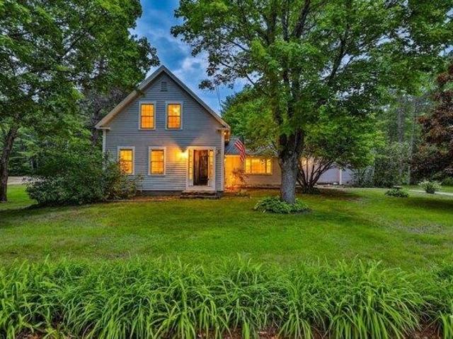 House for sale in Brookline, Hillsborough County