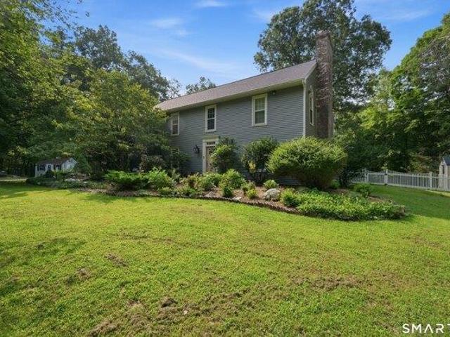 House for sale in Brooklyn, Connecticut