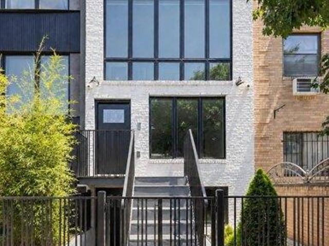 House for sale in Arverne, New York