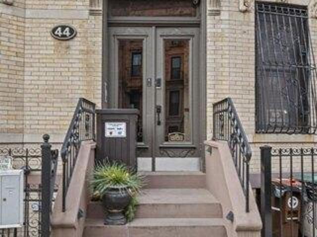 House for sale in Arverne, New York