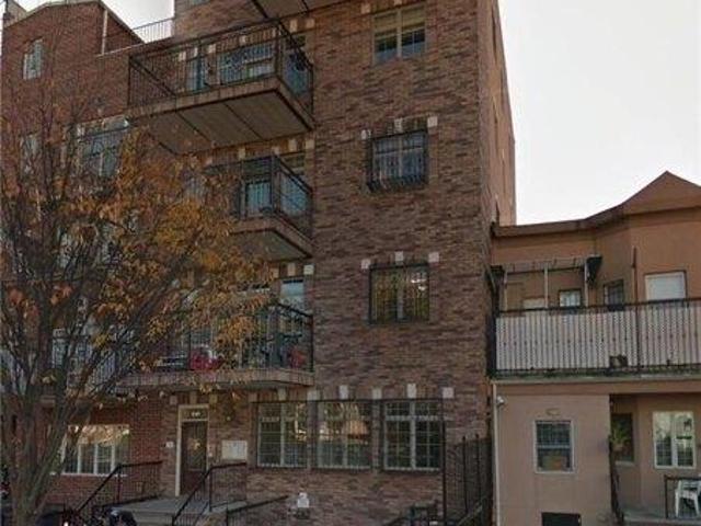 Condo for sale in Arverne, New York