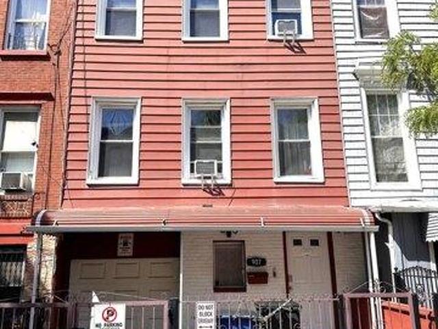 House for sale in Arverne, New York