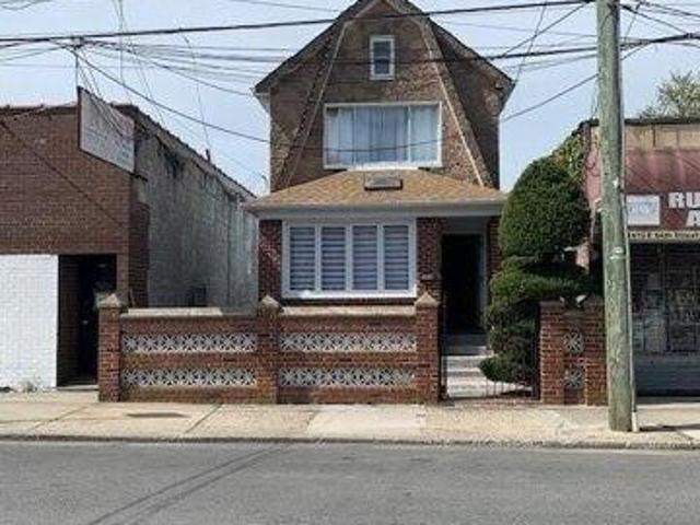 House for sale in Arverne, New York