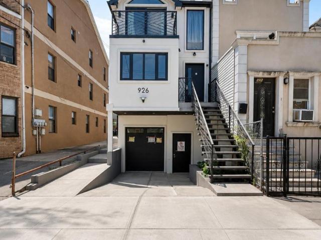 House for sale in Arverne, New York