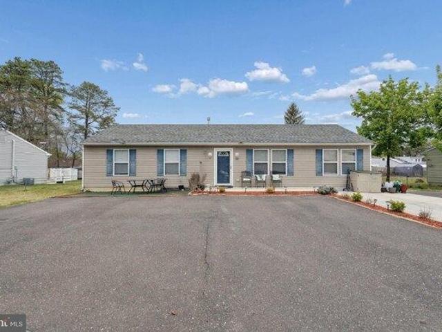House for sale in Browns Mills, New Jersey