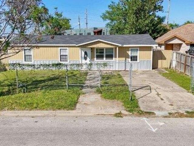 House for sale in Cameron, Texas