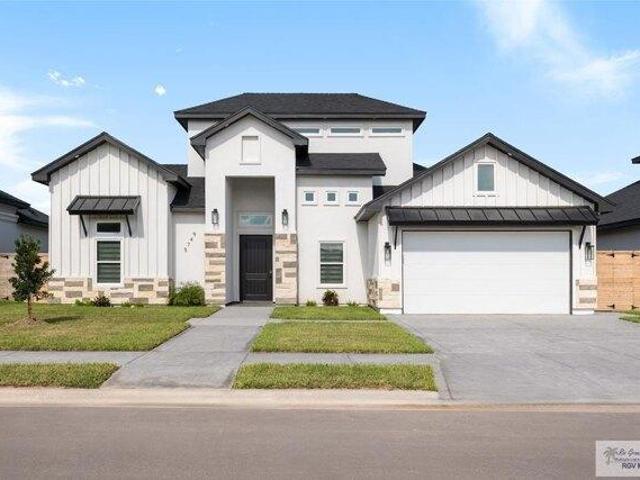 House for sale in Cameron, Texas