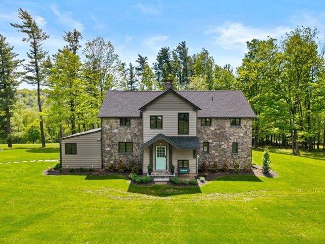 House for sale in Buck Hill Falls