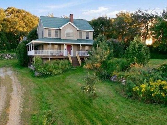 House for sale in Buckfield, Oxford County