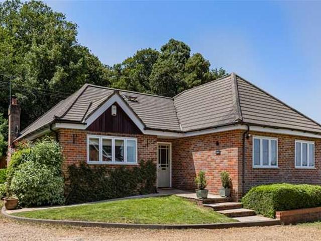 Bungalow for sale in Five Acres, Hertfordshire
