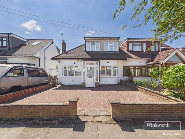 Bungalow for sale in Kingsbury, Greater London