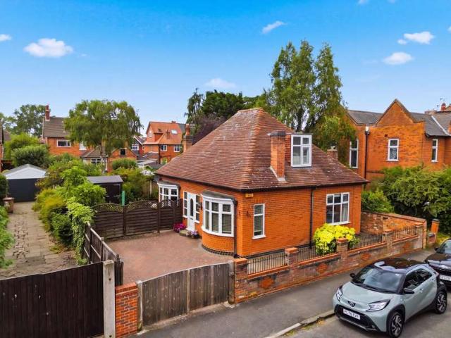Bungalow for sale in Caldermill, East Midlands