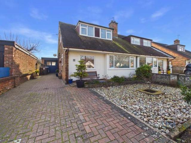 Bungalow for sale in Fairhaven, Lytham