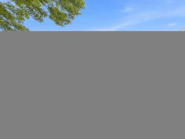 Bungalow for sale in Shore, Burnedge