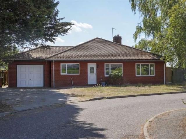 Bungalow for sale in Chedburgh, Suffolk