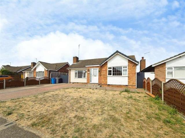 Bungalow for sale in Ise Lodge, Kettering
