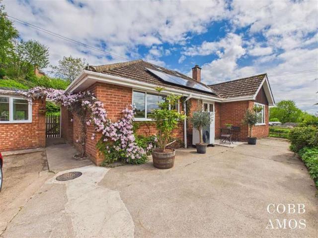 Bungalow for sale