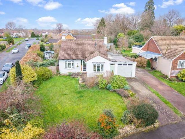 Bungalow for sale in Pachesham Park, Surrey