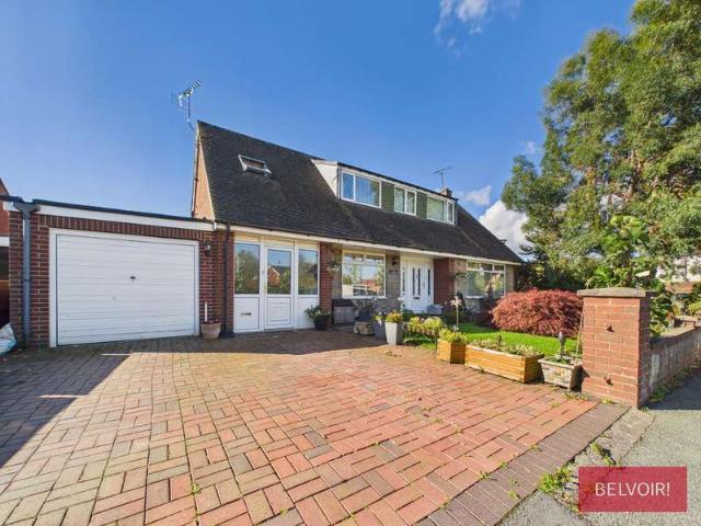 Bungalow for sale in Croes Eneurys, Wrexham