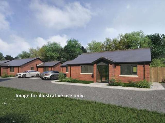 Bungalow for sale in Healds Green, Pendock