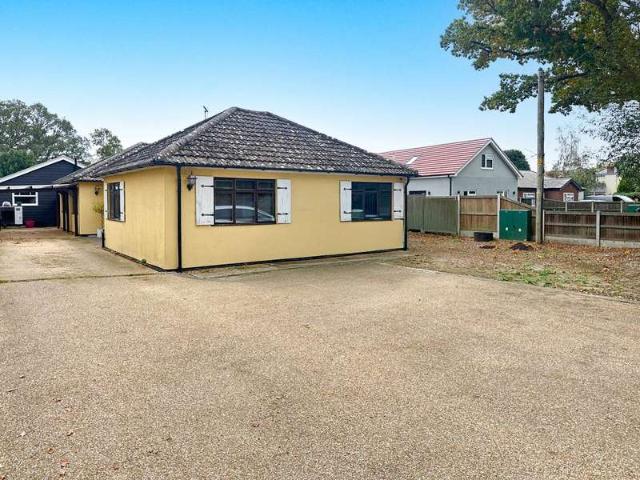 Bungalow for sale in Fordham Heath, Essex