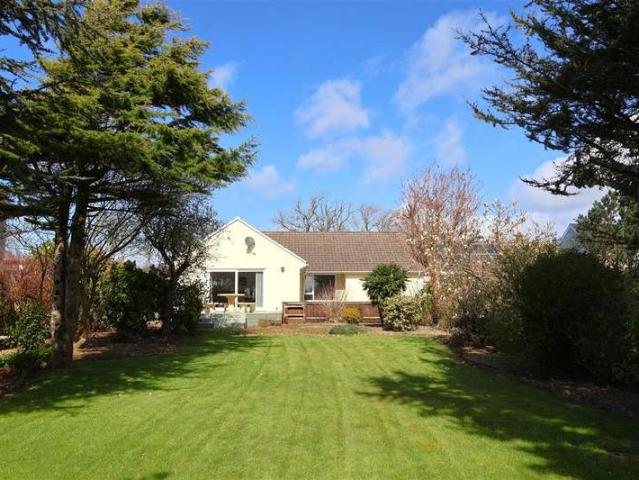 Bungalow for sale in Camrose, Wales