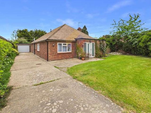 Bungalow for sale in Fordham Heath, Essex