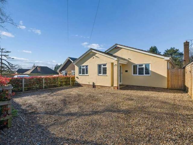 Bungalow for sale in Piddington and Wheeler End, Lane End